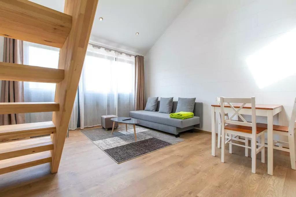 Domaine Des Ecuries - Appartements Meubles A Talloires Exteriör bild
