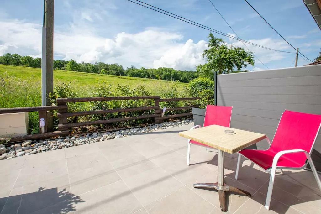 Domaine Des Ecuries - Appartements Meubles A Talloires Exteriör bild